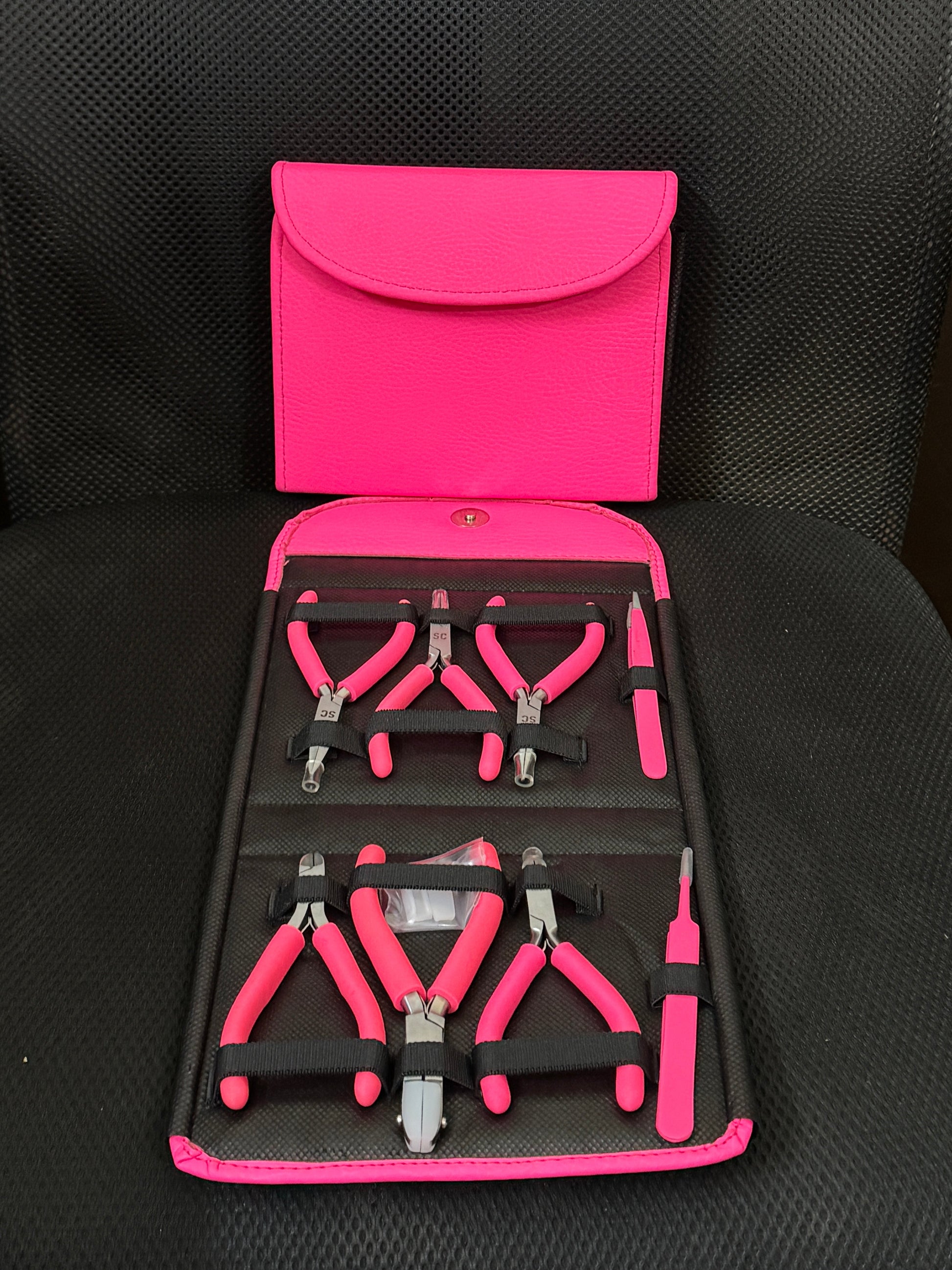 8-Piece Fashion Color Jewelry Pliers Set with Carrying Pouch – Color-Coordinated Beading Tools